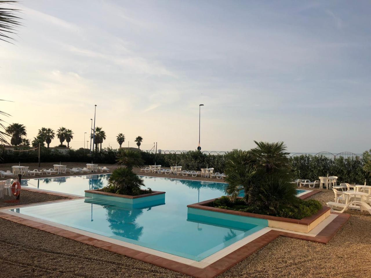 Antica Perla 4* San Leone