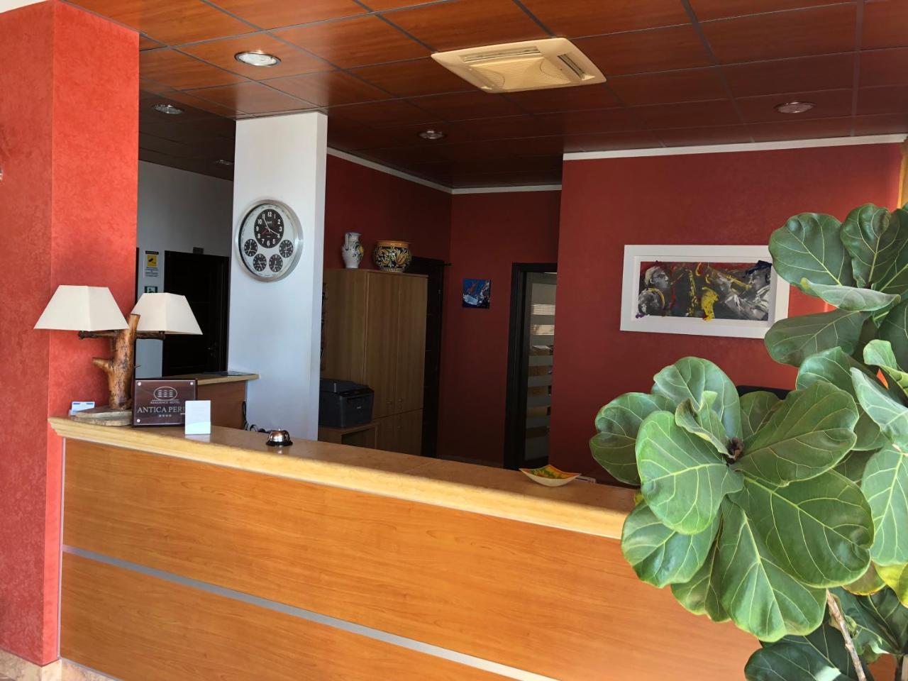 Antica Perla 4*
